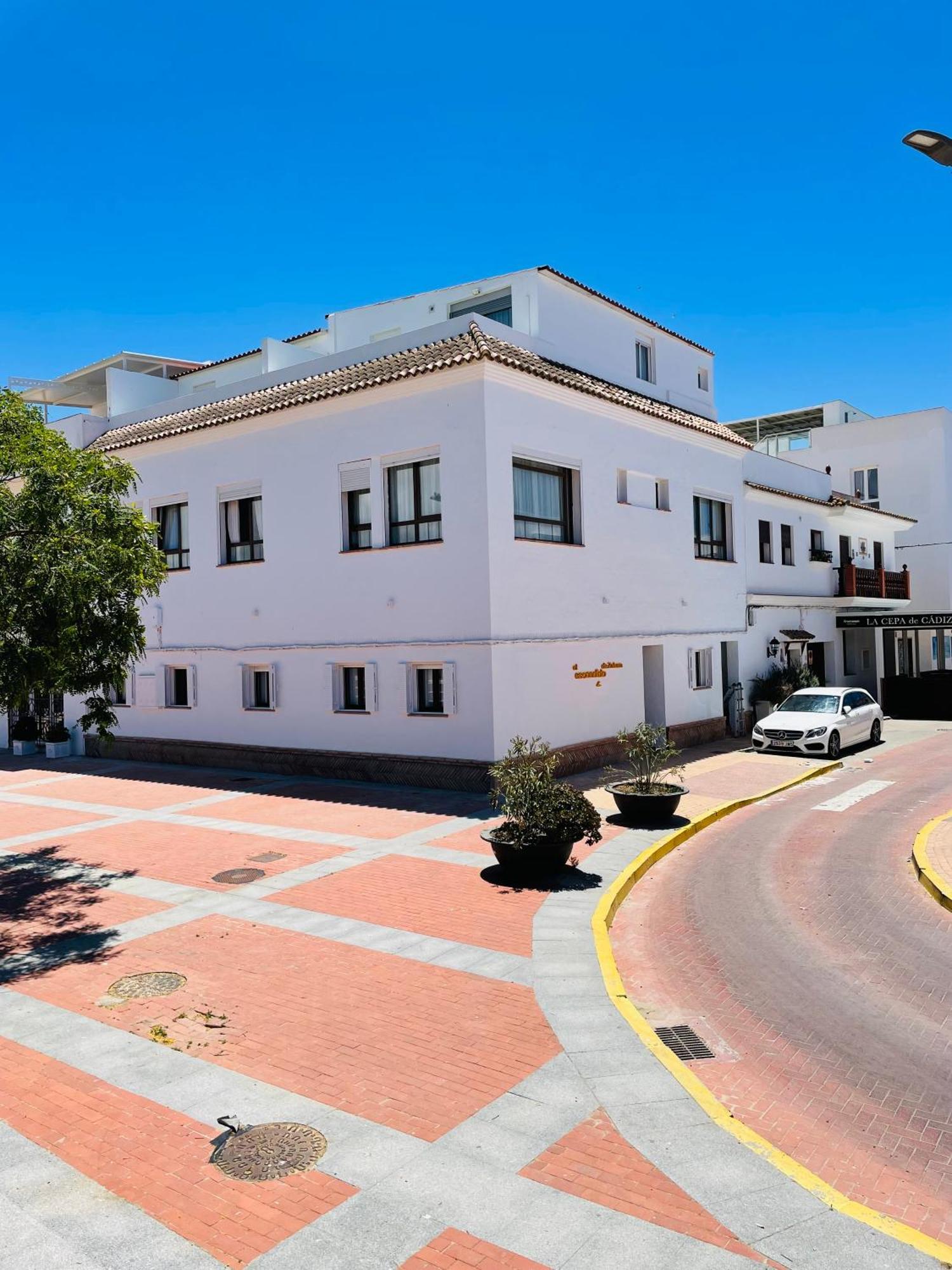 El Escondido De Zahara *
